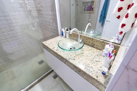 Casa para alugar com 320m², 2 quartos e 3 vagasBanheiro Social