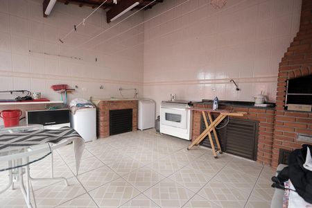Casa para alugar com 335m², 4 quartos e 4 vagas Casa para alugar com 335m², 4 quartos e 4 vagasÁrea Gourmet e Área de Serviço