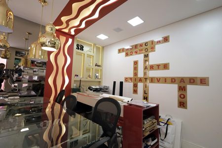 Casa para alugar com 335m², 4 quartos e 4 vagas Casa para alugar com 335m², 4 quartos e 4 vagasEscritório