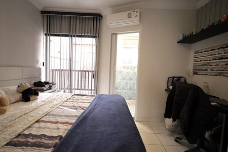 Casa para alugar com 335m², 4 quartos e 4 vagas Casa para alugar com 335m², 4 quartos e 4 vagasQuarto Suíte 1