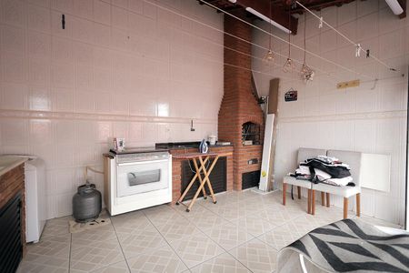 Casa para alugar com 335m², 4 quartos e 4 vagas Casa para alugar com 335m², 4 quartos e 4 vagasÁrea Gourmet e Área de Serviço