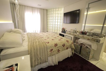 Casa para alugar com 335m², 4 quartos e 4 vagas Casa para alugar com 335m², 4 quartos e 4 vagasQuarto Suíte 4