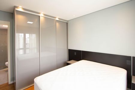 Apartamento para alugar com 66m², 2 quartos e 1 vagaSuíte