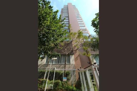 Apartamento para alugar com 66m², 2 quartos e 1 vagaFachada