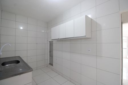 Casa para alugar com 90m², 2 quartos e 1 vagaCozinha