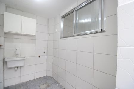 Casa para alugar com 90m², 2 quartos e 1 vagaÁrea de serviço