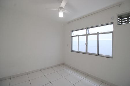 Casa para alugar com 90m², 2 quartos e 1 vagaQuarto
