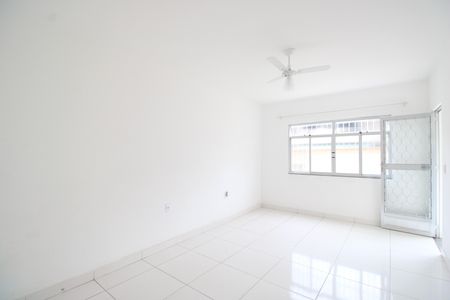 Sala de casa à venda com 2 quartos, 90m² em Taquara, Rio de Janeiro