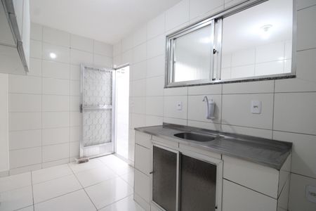 Casa para alugar com 90m², 2 quartos e 1 vagaCozinha