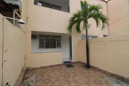 Casa para alugar com 90m², 2 quartos e 1 vagaFachada