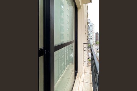 Varanda  de apartamento para alugar com 1 quarto, 45m² em Consolação, São Paulo