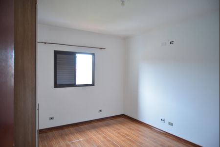 Casa para alugar com 3 quartos, 130m² em Jardim Teles de Menezes, Santo André