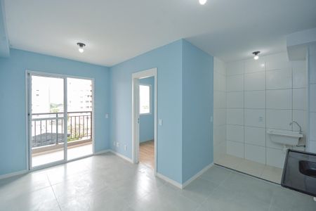 Sala de apartamento para alugar com 2 quartos, 37m² em Vila Isa, São Paulo