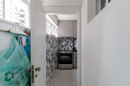Apartamento à venda com 76m², 3 quartos e sem vagaÁrea de Serviço