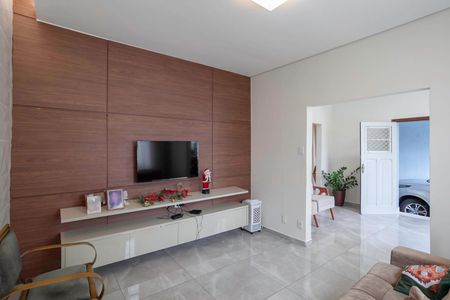 Casa à venda com 200m², 3 quartos e 2 vagasSala 2