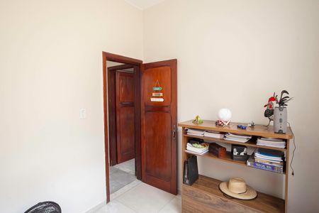 Casa à venda com 200m², 3 quartos e 2 vagasQuarto 2