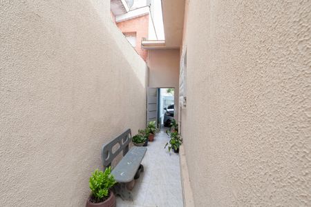 Casa à venda com 200m², 3 quartos e 2 vagasCorredor