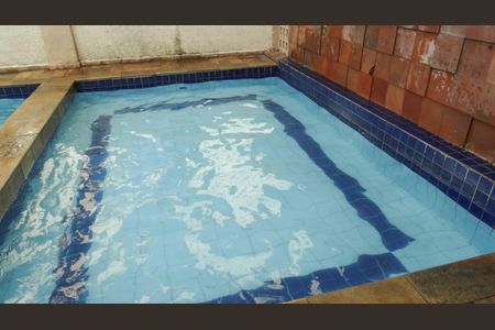 Apartamento para alugar com 44m², 2 quartos e 1 vagaÁrea comum - Piscina