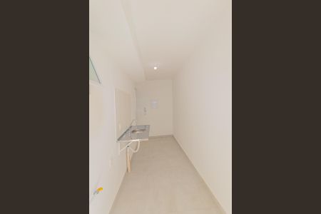 Apartamento à venda com 44m², 2 quartos e 1 vaga Apartamento à venda com 44m², 2 quartos e 1 vagaCozinha e Área de Serviço