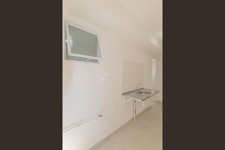 Apartamento à venda com 44m², 2 quartos e 1 vaga Apartamento à venda com 44m², 2 quartos e 1 vagaCozinha e Área de Serviço
