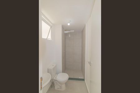 Apartamento à venda com 44m², 2 quartos e 1 vaga Apartamento à venda com 44m², 2 quartos e 1 vagaBanheiro