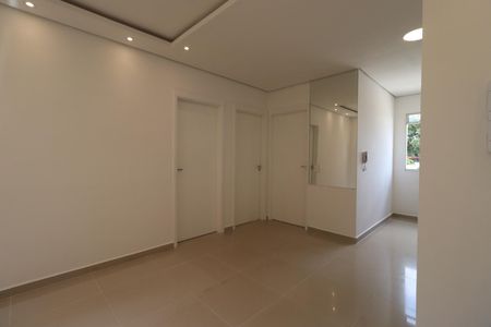 Sala de apartamento para alugar com 2 quartos, 43m² em Jardim Heitor Rigon, Ribeirão Preto