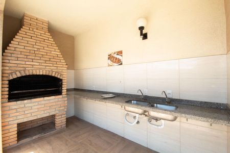 Apartamento para alugar com 50m², 2 quartos e 1 vagaÁrea comum - Churrasqueira