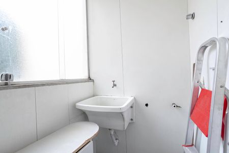 Apartamento à venda com 75m², 3 quartos e 1 vaga Apartamento à venda com 75m², 3 quartos e 1 vagaÁrea de serviço