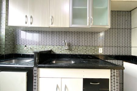 Apartamento à venda com 64m², 3 quartos e 1 vaga Apartamento à venda com 64m², 3 quartos e 1 vagaCozinha