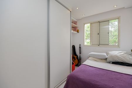 Apartamento à venda com 74m², 3 quartos e 2 vagasQuarto 3