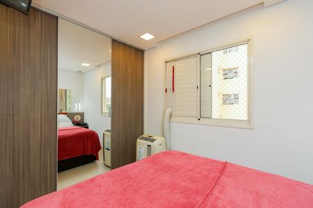 Apartamento à venda com 74m², 3 quartos e 2 vagasSuíte