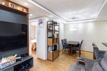 Sala de apartamento à venda com 2 quartos, 50m² em Vila Nova, Porto Alegre