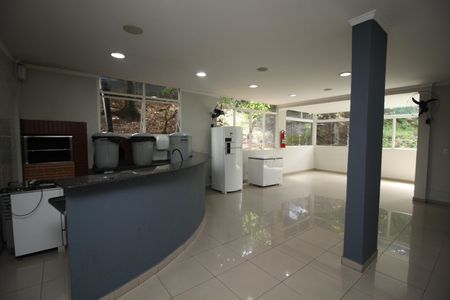 Apartamento para alugar com 49m², 2 quartos e 1 vagaÁrea comum - Salão de festas