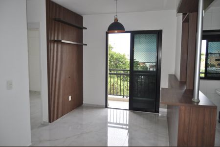 Apartamento para alugar com 2 quartos, 55m² em Del Castilho, Rio de Janeiro