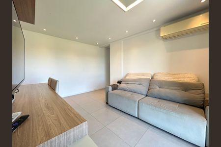 Apartamento para alugar com 80m², 2 quartos e 1 vagaSala