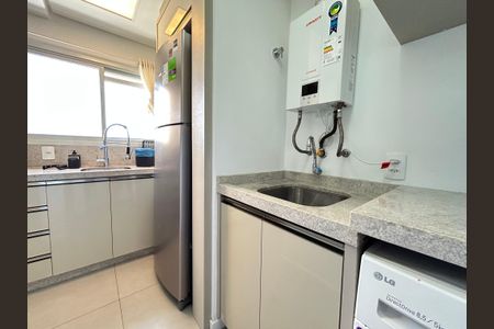 Apartamento para alugar com 80m², 2 quartos e 1 vagaÁrea de Serviço