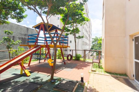 Apartamento para alugar com 45m², 2 quartos e sem vaga Apartamento para alugar com 45m², 2 quartos e sem vagaÁrea comum - Playground