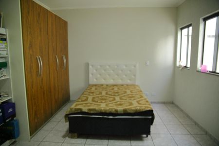 Casa à venda com 125m², 4 quartos e 2 vagasSuíte 2 