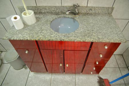 Casa à venda com 125m², 4 quartos e 2 vagasBanheiro Suíte 4 