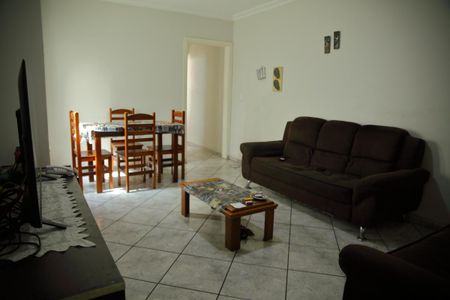 Casa à venda com 125m², 4 quartos e 2 vagasSala