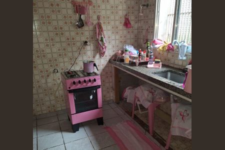 Casa à venda com 242m², 4 quartos e 2 vagasCozinha