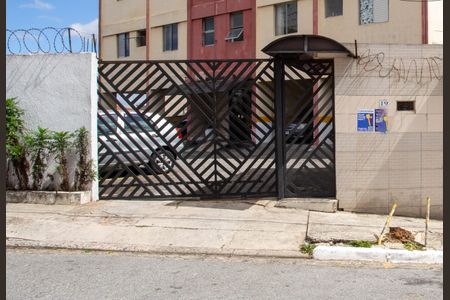 Apartamento para alugar com 58m², 2 quartos e 1 vagaFachada e portaria