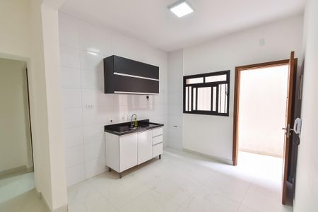Cozinha de apartamento para alugar com 1 quarto, 37m² em Vila Dom Pedro I, São Paulo