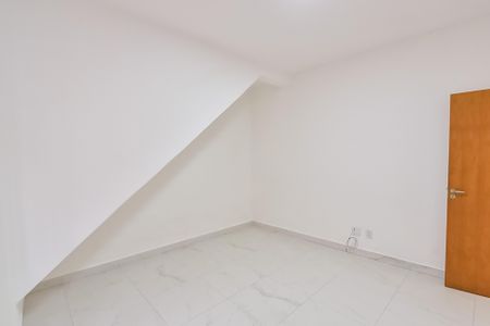 Apartamento para alugar com 37m², 1 quarto e sem vagaSala/quarto