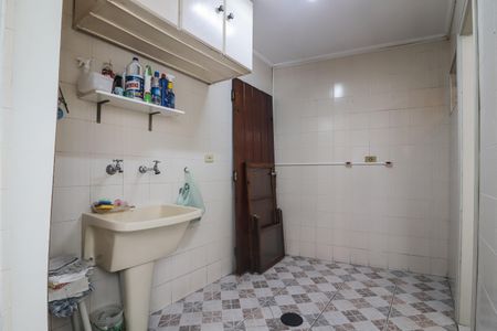 Casa à venda com 106m², 2 quartos e 1 vagaLavanderia