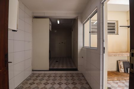 Casa à venda com 106m², 2 quartos e 1 vagaQuintal