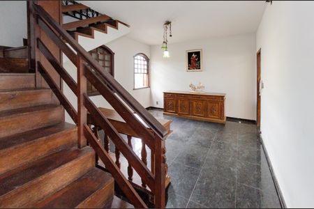 Sala 2 de casa para alugar com 4 quartos, 280m² em Ventosa, Belo Horizonte