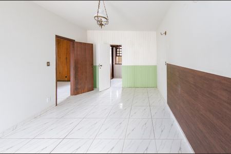 Casa para alugar com 280m², 4 quartos e 7 vagasSuíte
