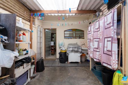 Casa à venda com 93m², 2 quartos e 1 vagaÁrea de Serviço