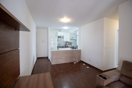 Sala de apartamento para alugar com 3 quartos, 70m² em Jaguaré, São Paulo